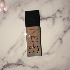 NARS all day luminous foundation